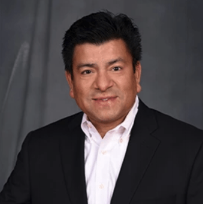 Maestro of Entrepreneurship Lou Sandoval National Director of Business Development - Brunswick Corporation