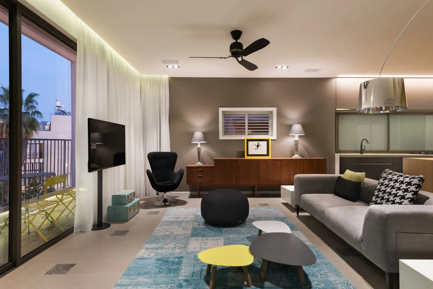 Colorful TLV Flat