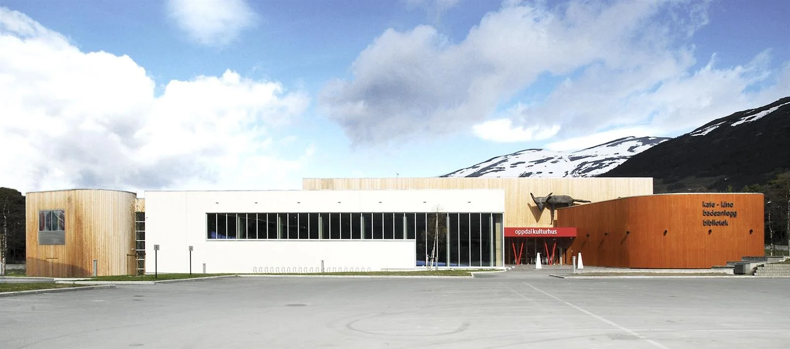 Åpningskveld i Oppdal kulturhus