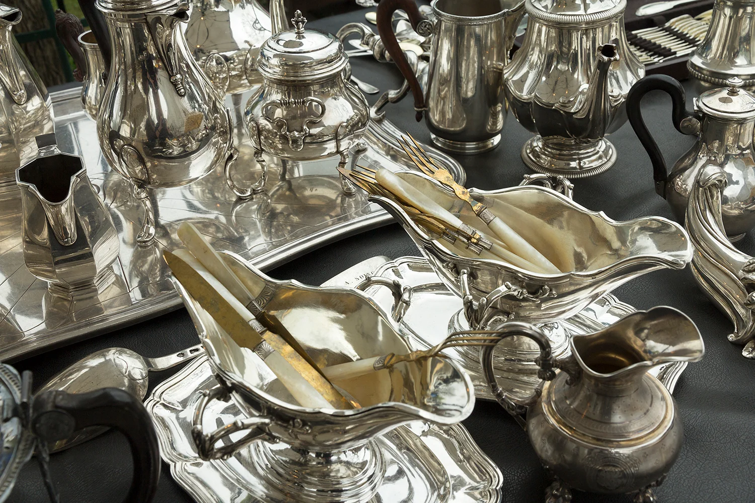 foss-appraisal-estate-sales-old-silverware-01.jpg