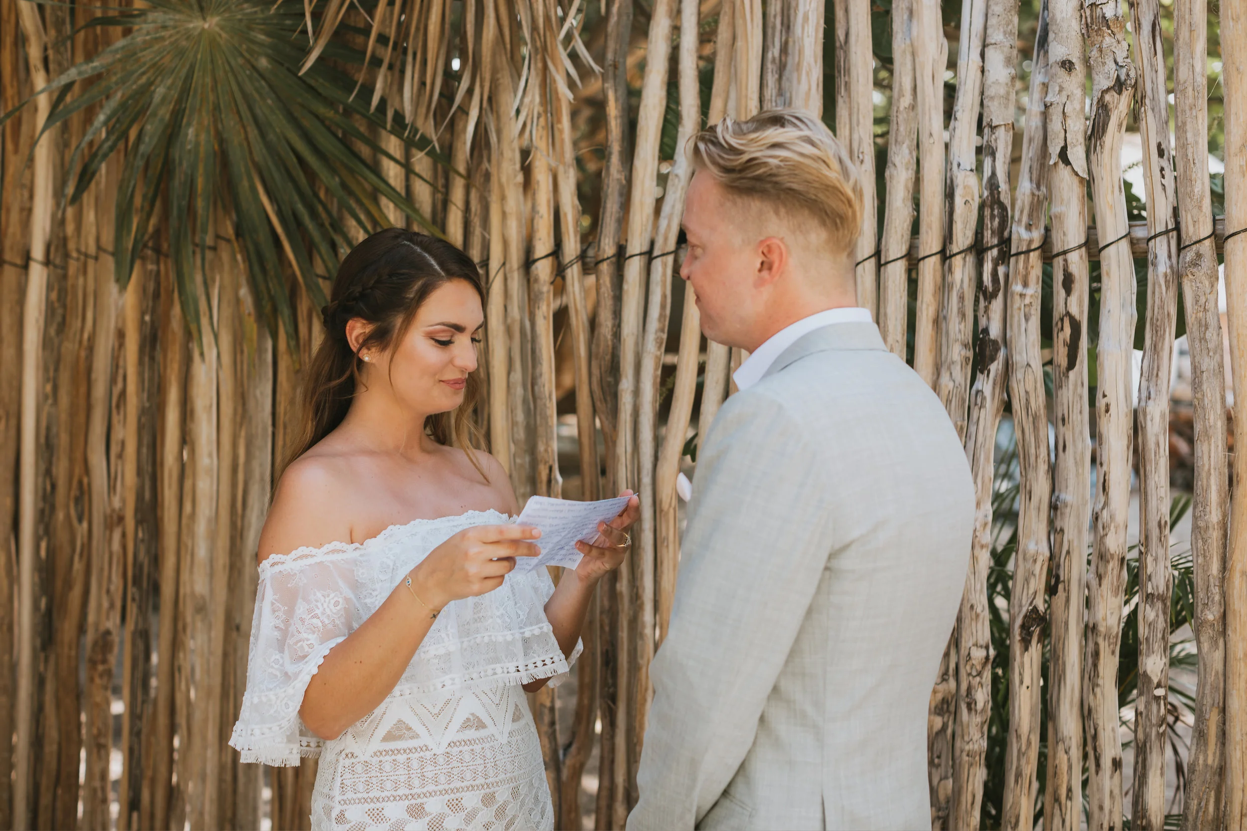 Blog Templates_Chelsea&James ESession30.jpg