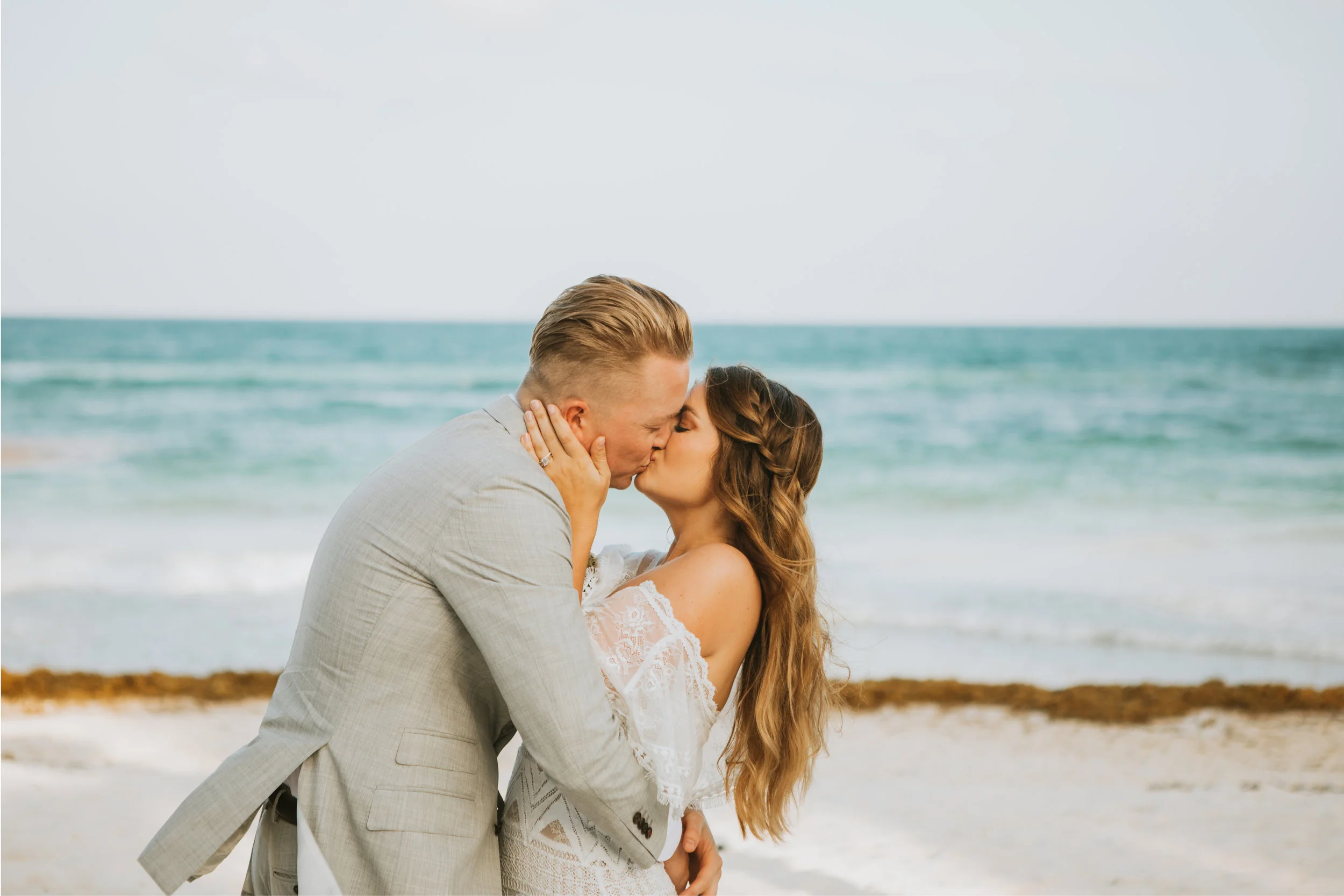 Blog Templates_Chelsea&James ESession68.jpg