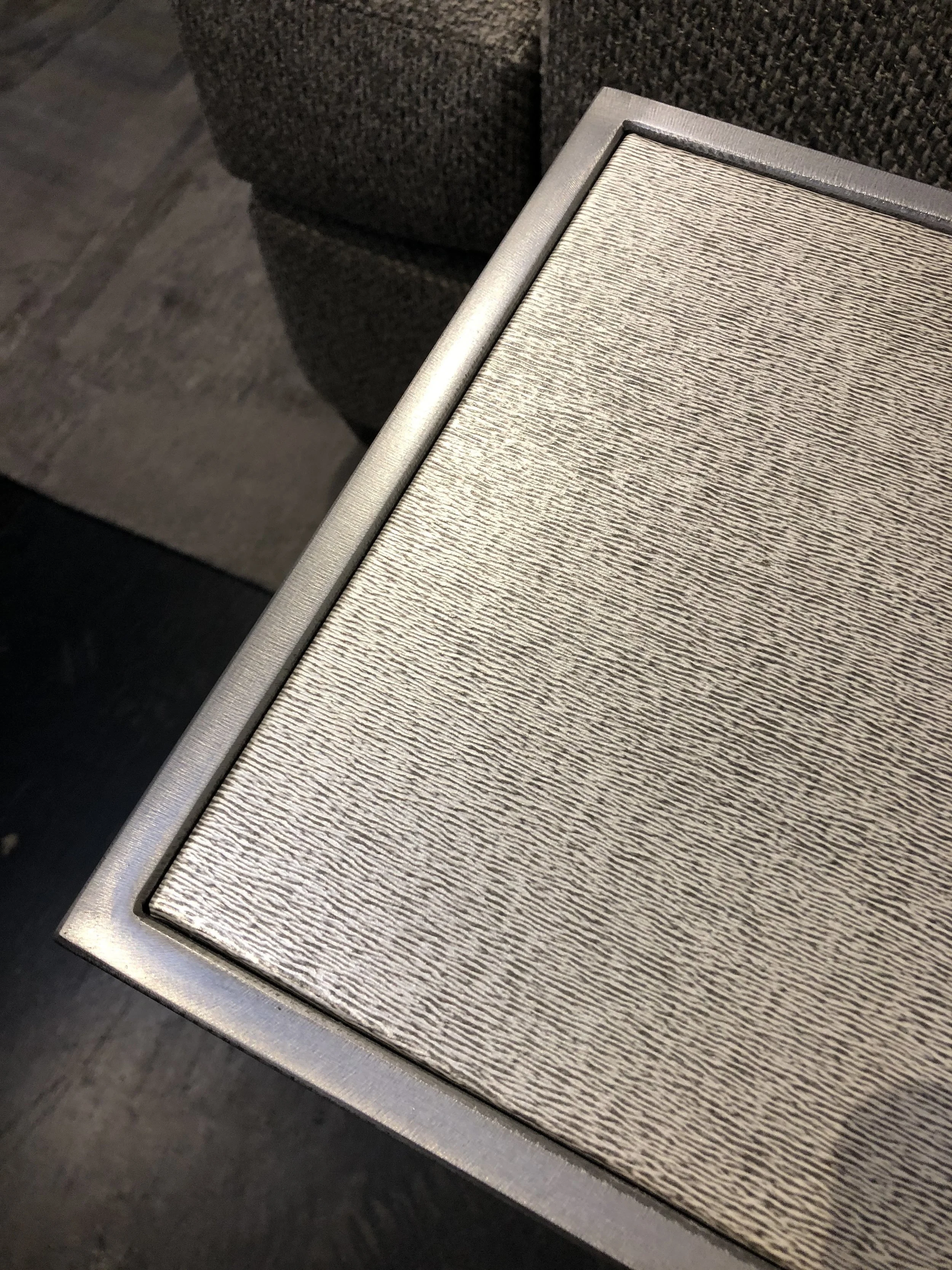  Surface shown: OM II vinyl (option for Hopkins coffee table), metal finish: Nickel 
