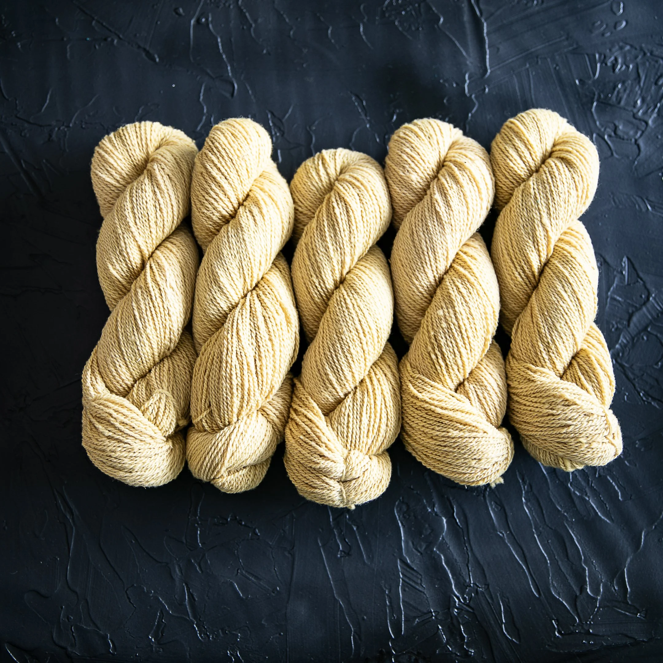 Dry Facade | Lived-In Contrast | Merino/Rambouillet BORN SHORN DYED