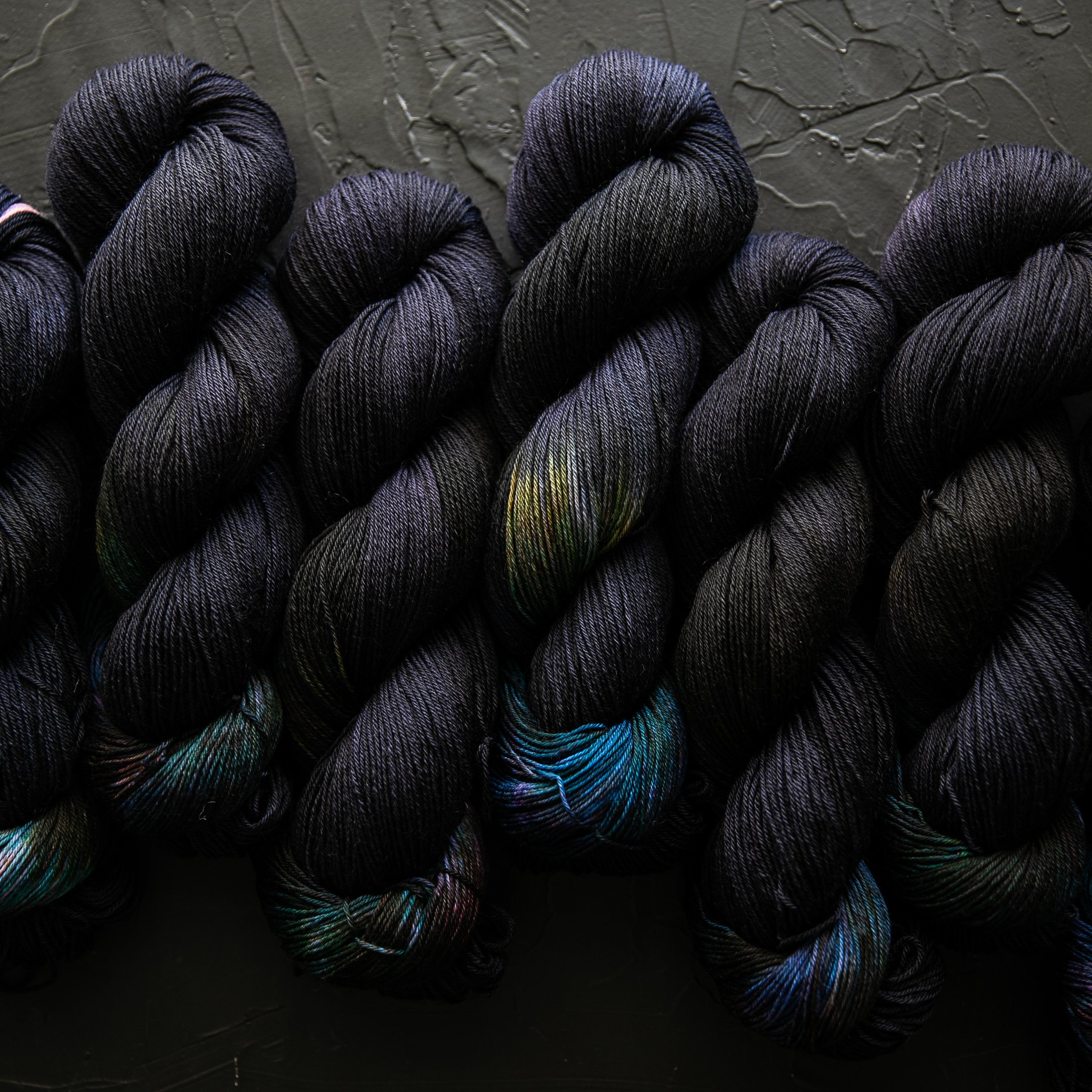 Kick Drum (Moody) ROOTS COLLECTION — Natural Sock