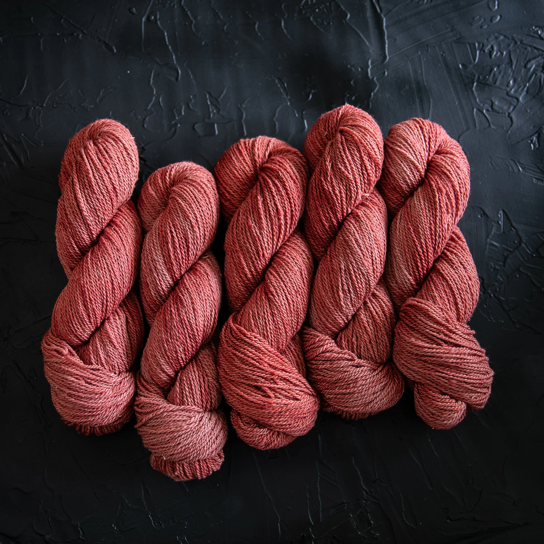 Old Russet | Lived-In Contrast | Merino/Rambouillet BORN SHORN DYED