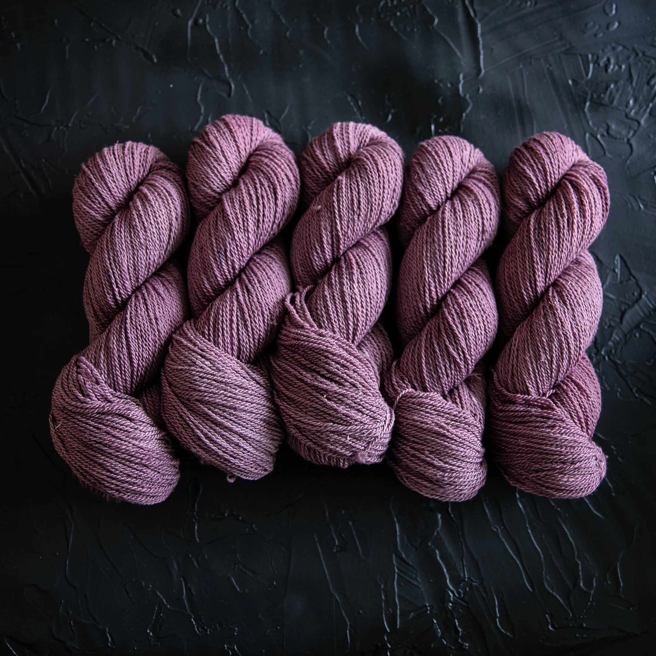 Faded Velvet — MISFIT BATCH | Lived-In Contrast | Merino/Rambouillet BORN SHORN DYED