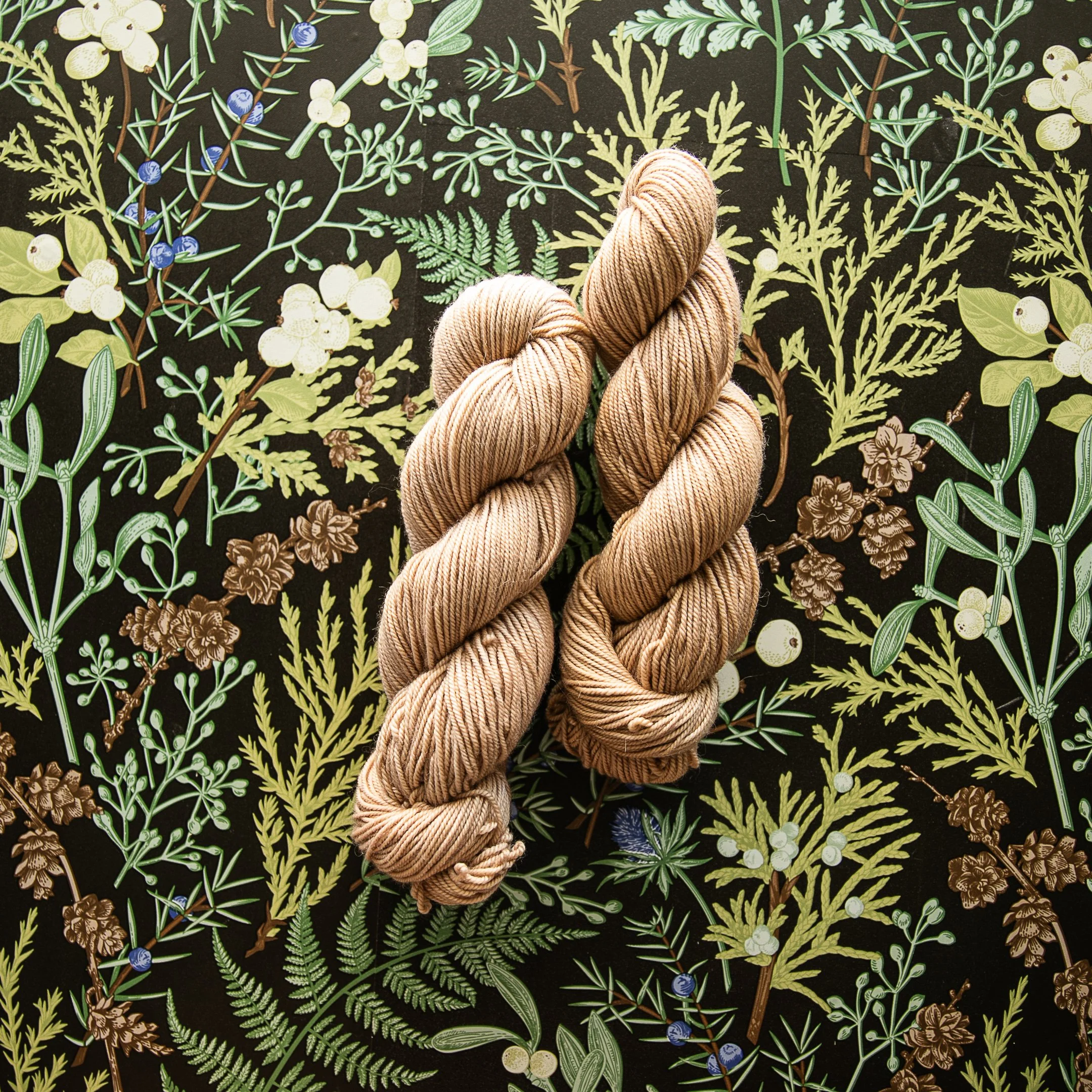 FALLOW | LUCKY STRIKE | MERINO ALPACA DK