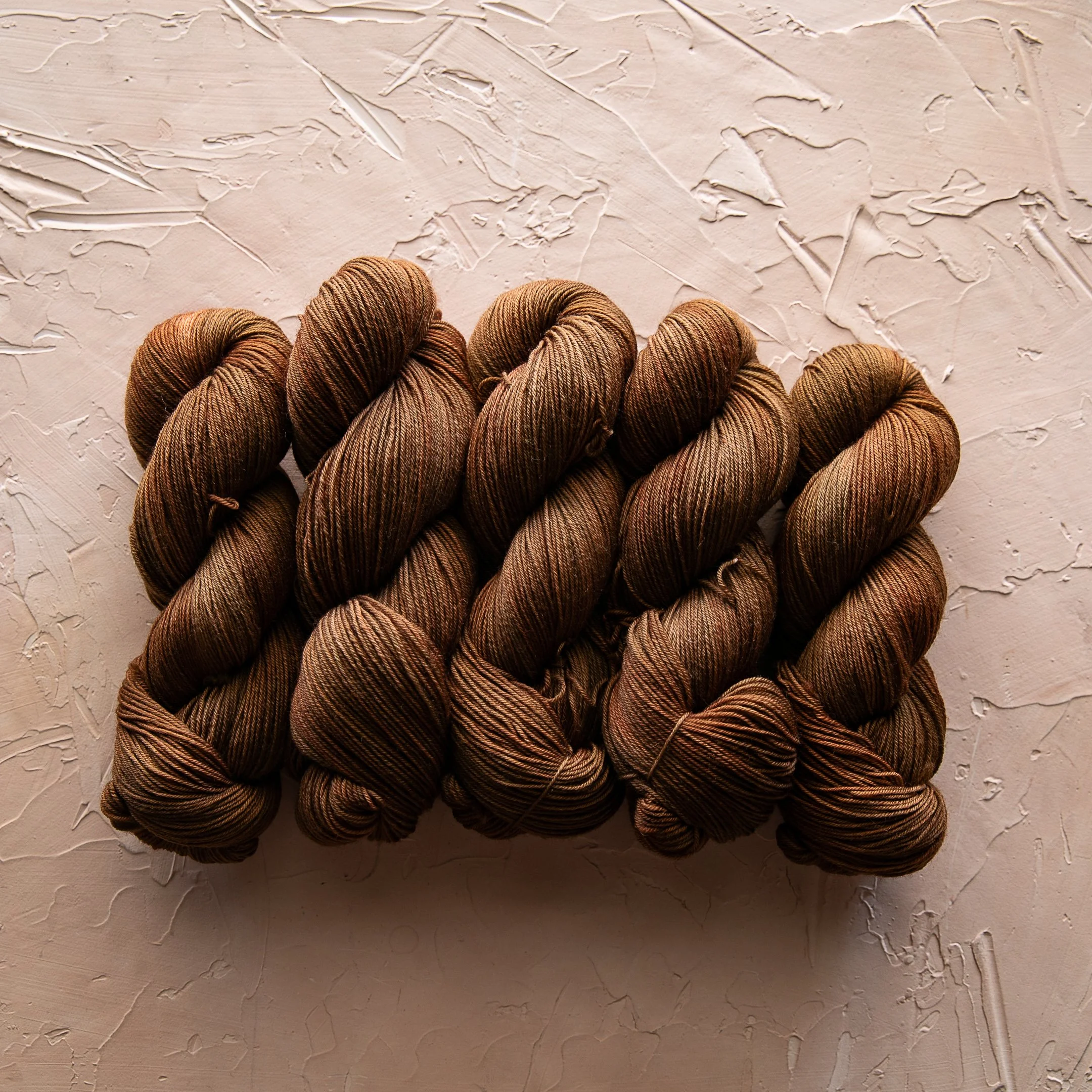 BARK HOLLOW | Naturalist Field Guide | Polwarth Fingering