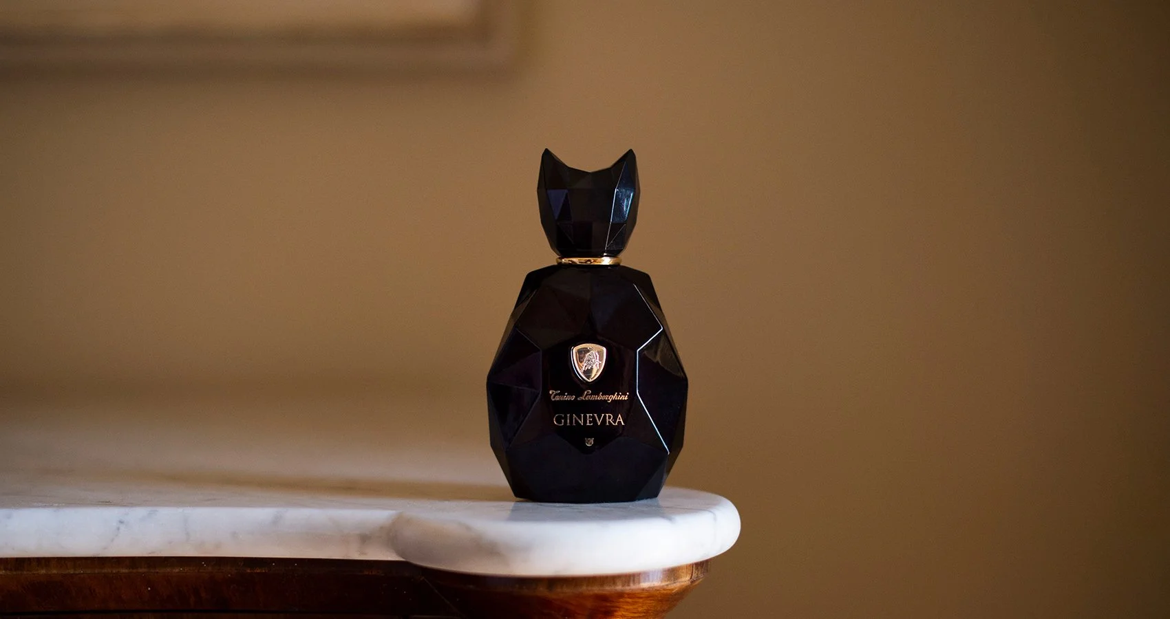 ginevrablack-desirefragrances-collection-toninolamborghini.jpg