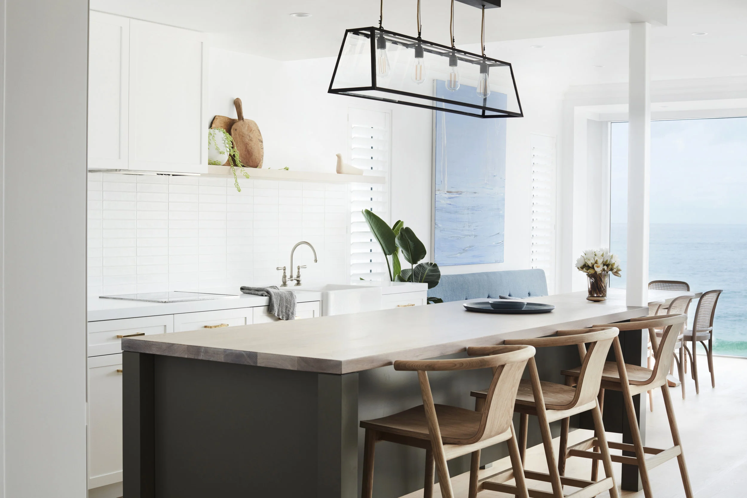 Lane&Grove_Bronte 01_05_.jpg