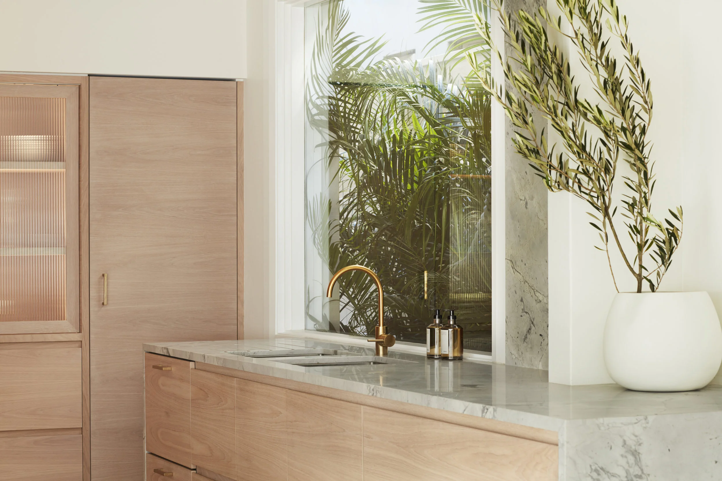 Lane&Grove_Clovelly 03_07.jpg