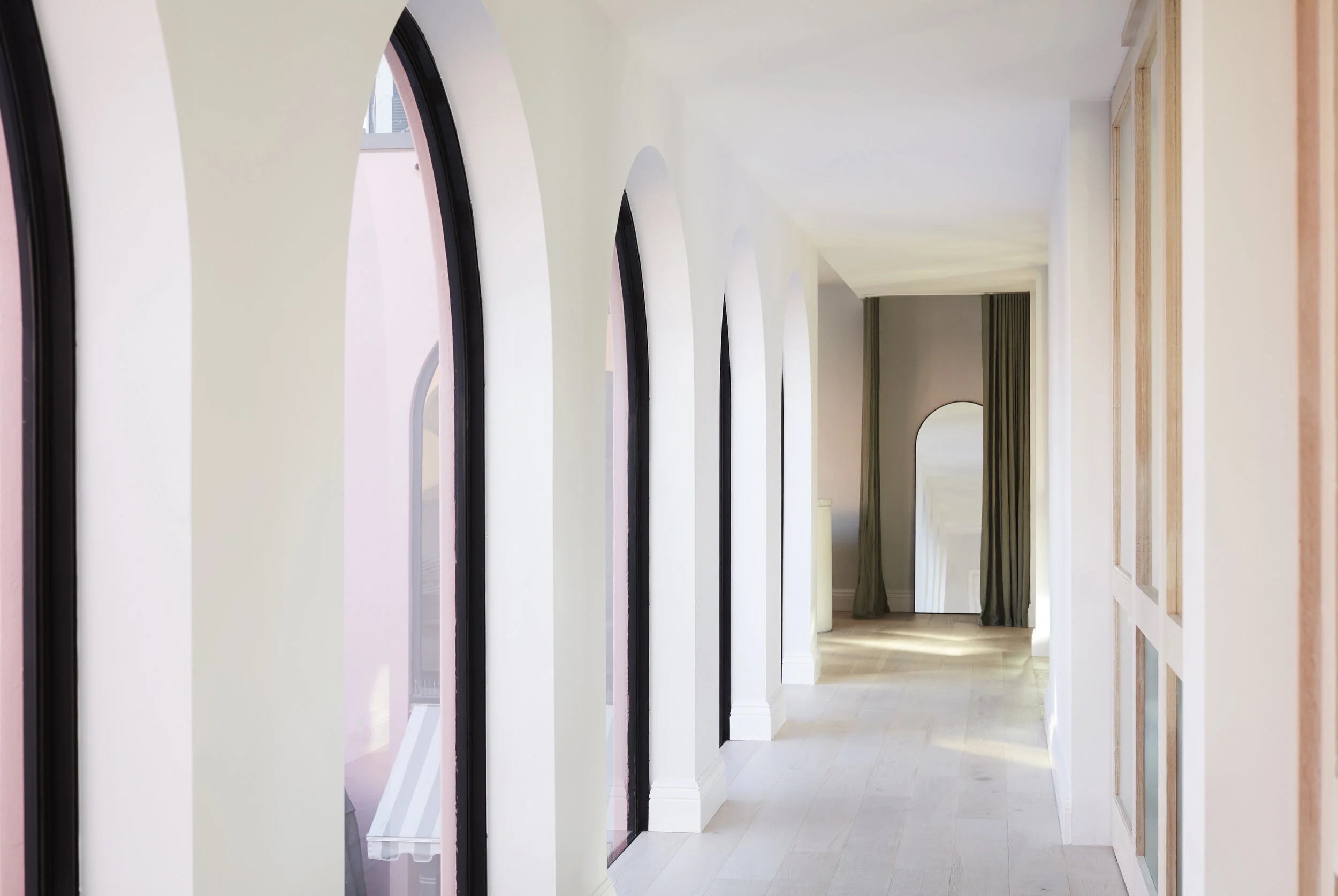 Lane&Grove_Woollahra 01_11.jpg