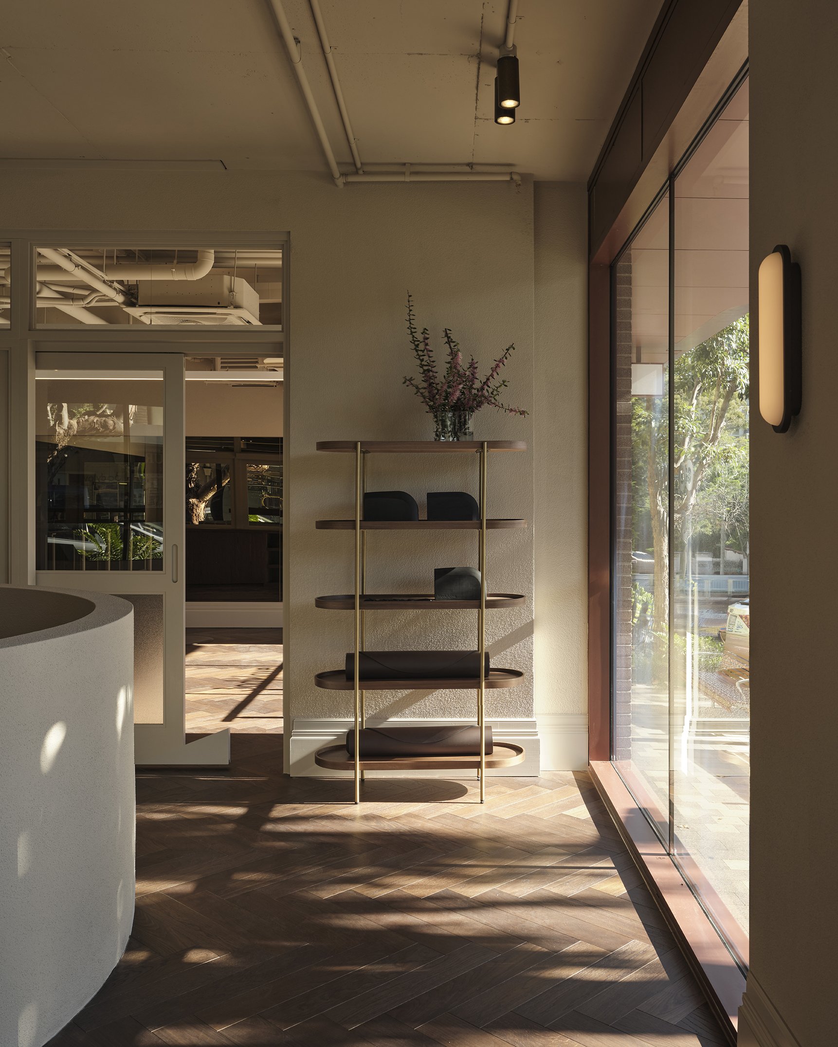 Lane&Grove_BodyloveNeutralBay_02.jpg
