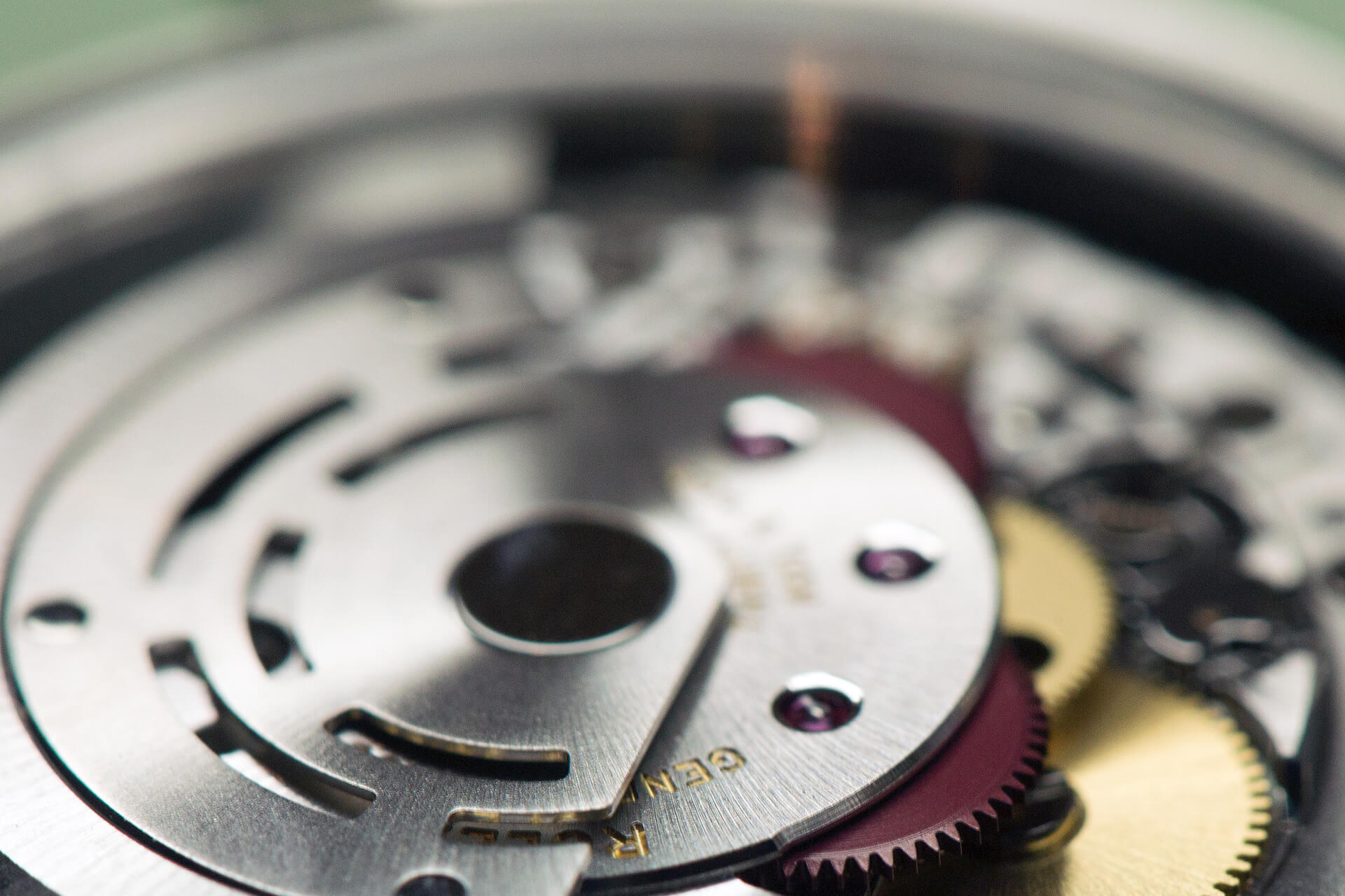Watch-Movement---IG-Top-1920x1280.jpg