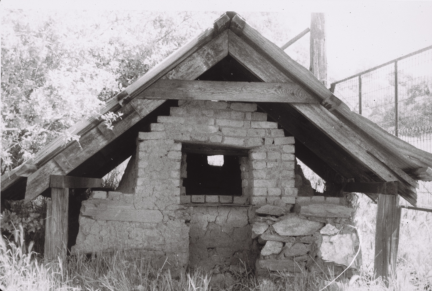 Airola Oven, New Melones.jpg