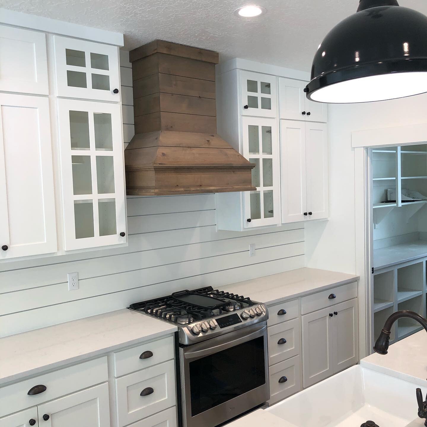 Better pictures to come, but here is a sneak peak at the finishing touches we are putting on this classic farmhouse! #farmhousedecor #farmhousestyle #shiplap #huntingtonhomesut #utahcustombuilders