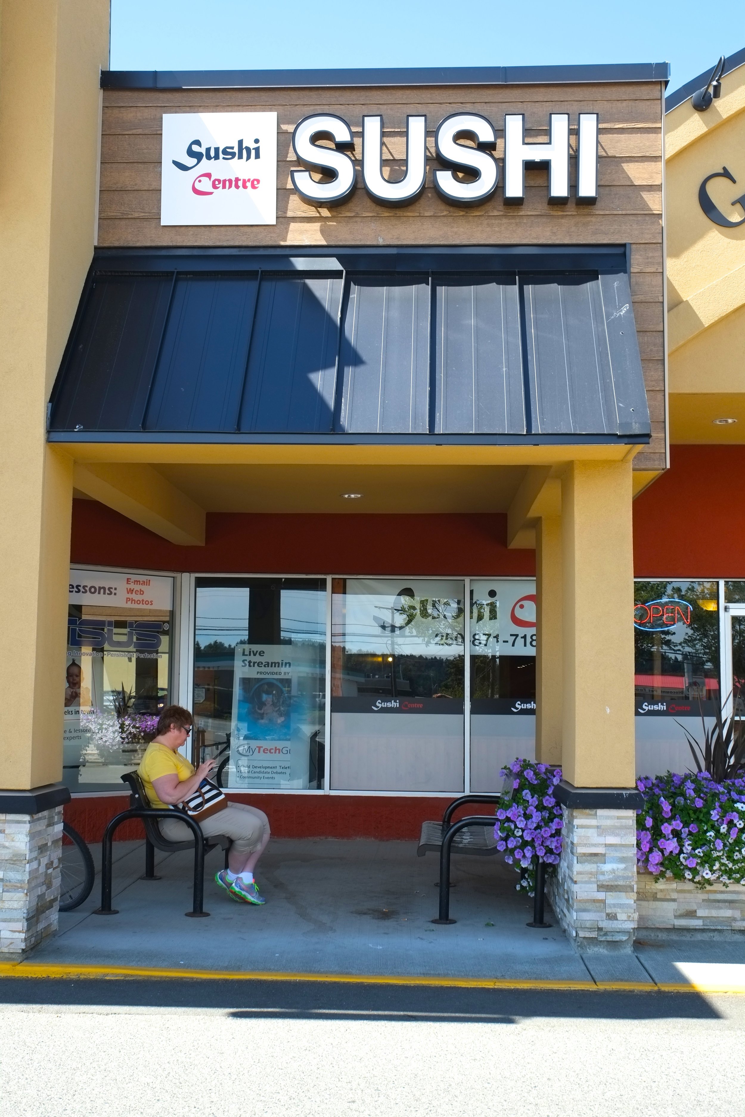 Portfolio Glacier View Plaza — Coal Harbour Realty Advisors