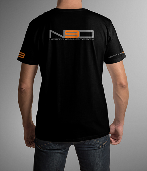 CREWNECK_BLACK_EMBLEM_BACK.jpg