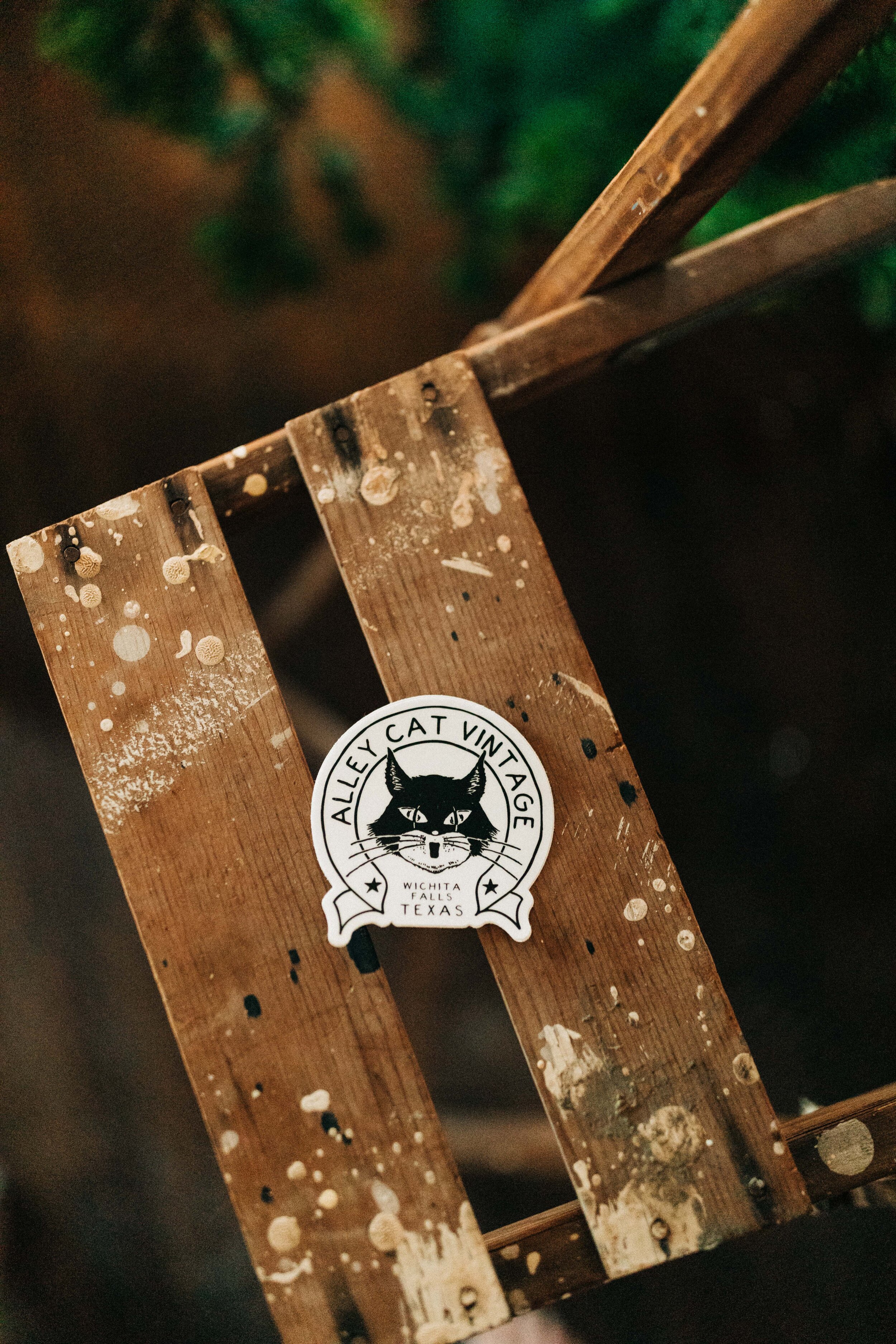 Alley Cat Sticker | White