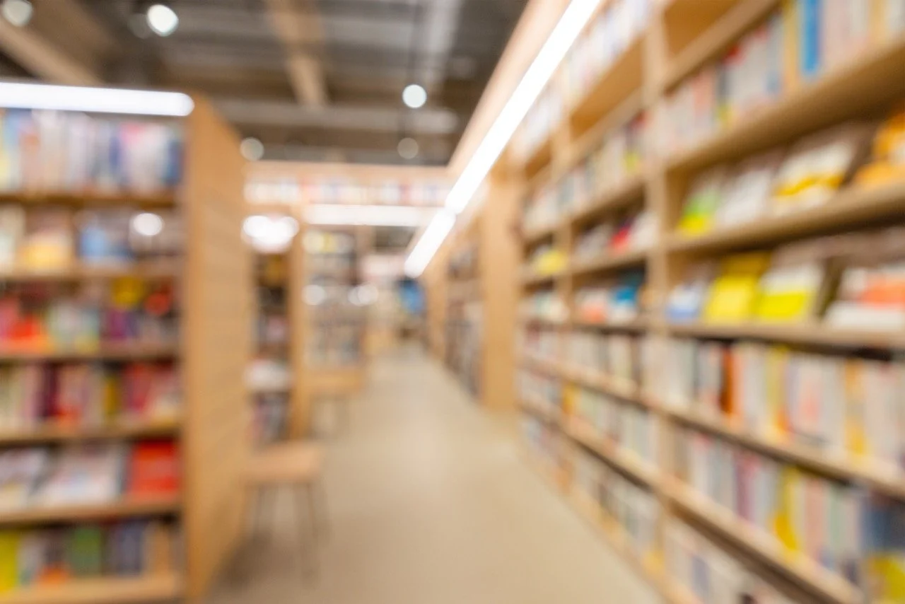 Bibliotekarier vittnar om påtryckningar om hbtqi-tematik på svenska bibliotek