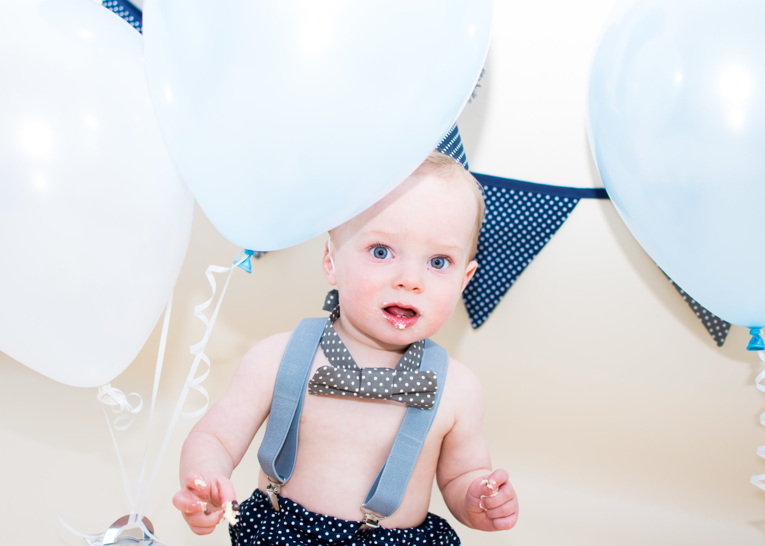 Lancashire cake smash photography