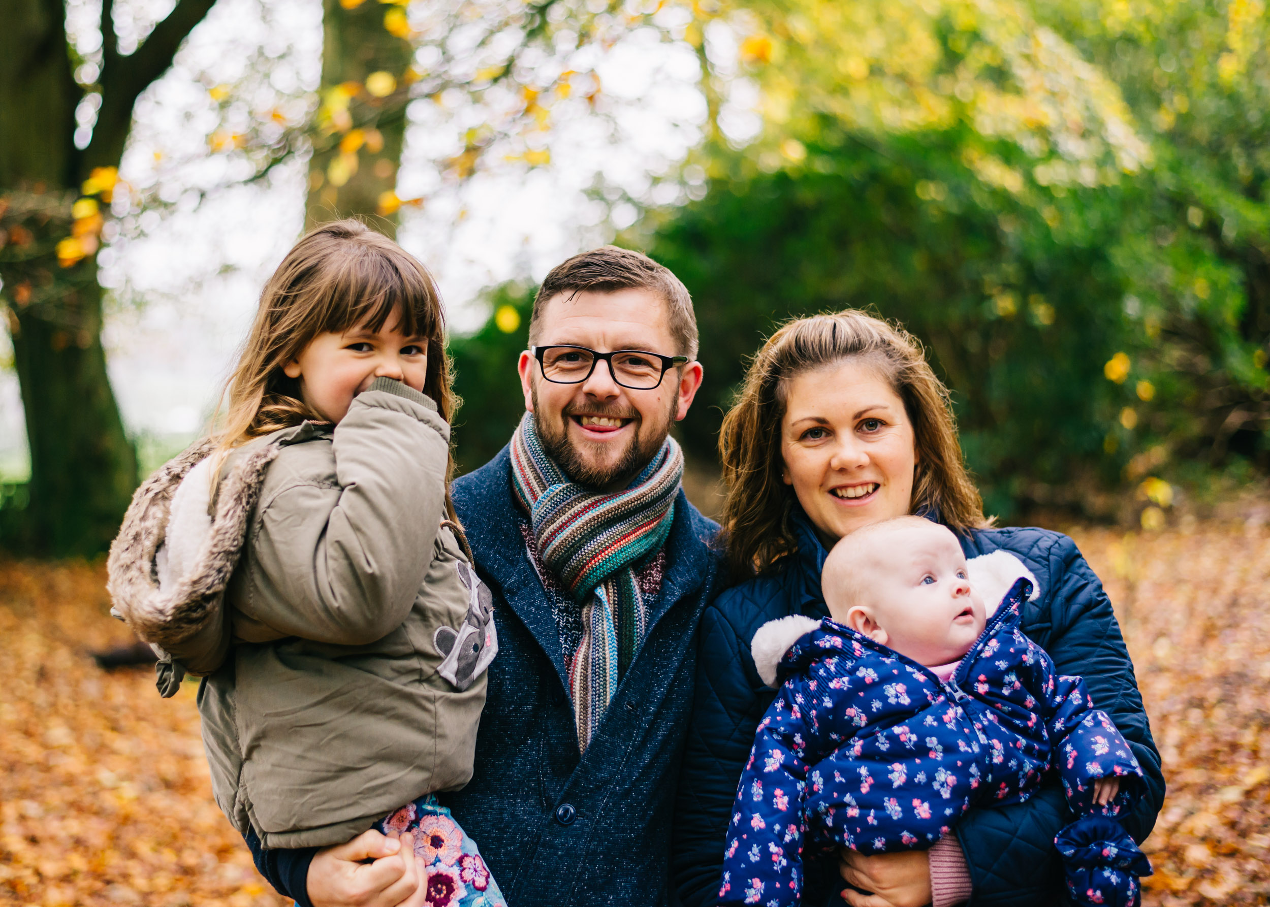 Autumn Minis At Towneley Park - Family Photography