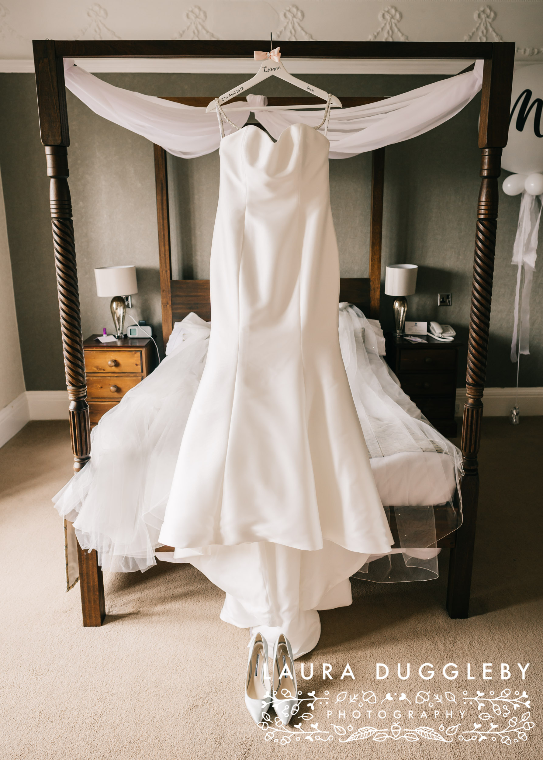 Higher Trapp Hotel Wedding, Ribble Valley Wedding Photographer4