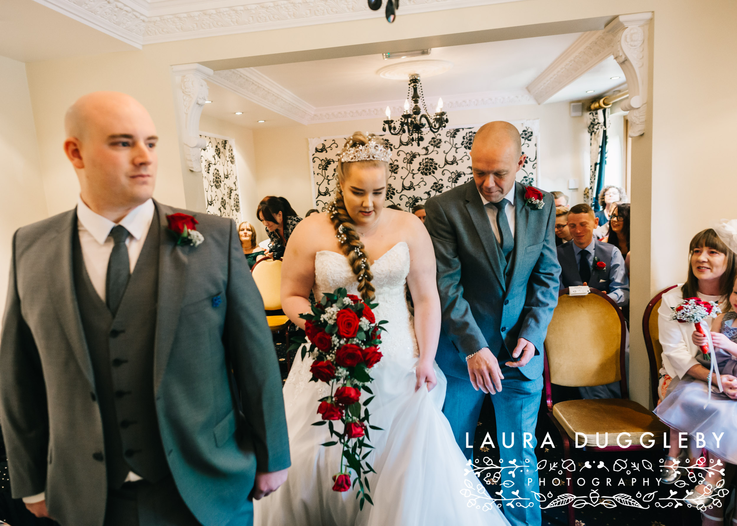 Moss Lodge Hotel Wedding - Rochdale Wedding Photographer5