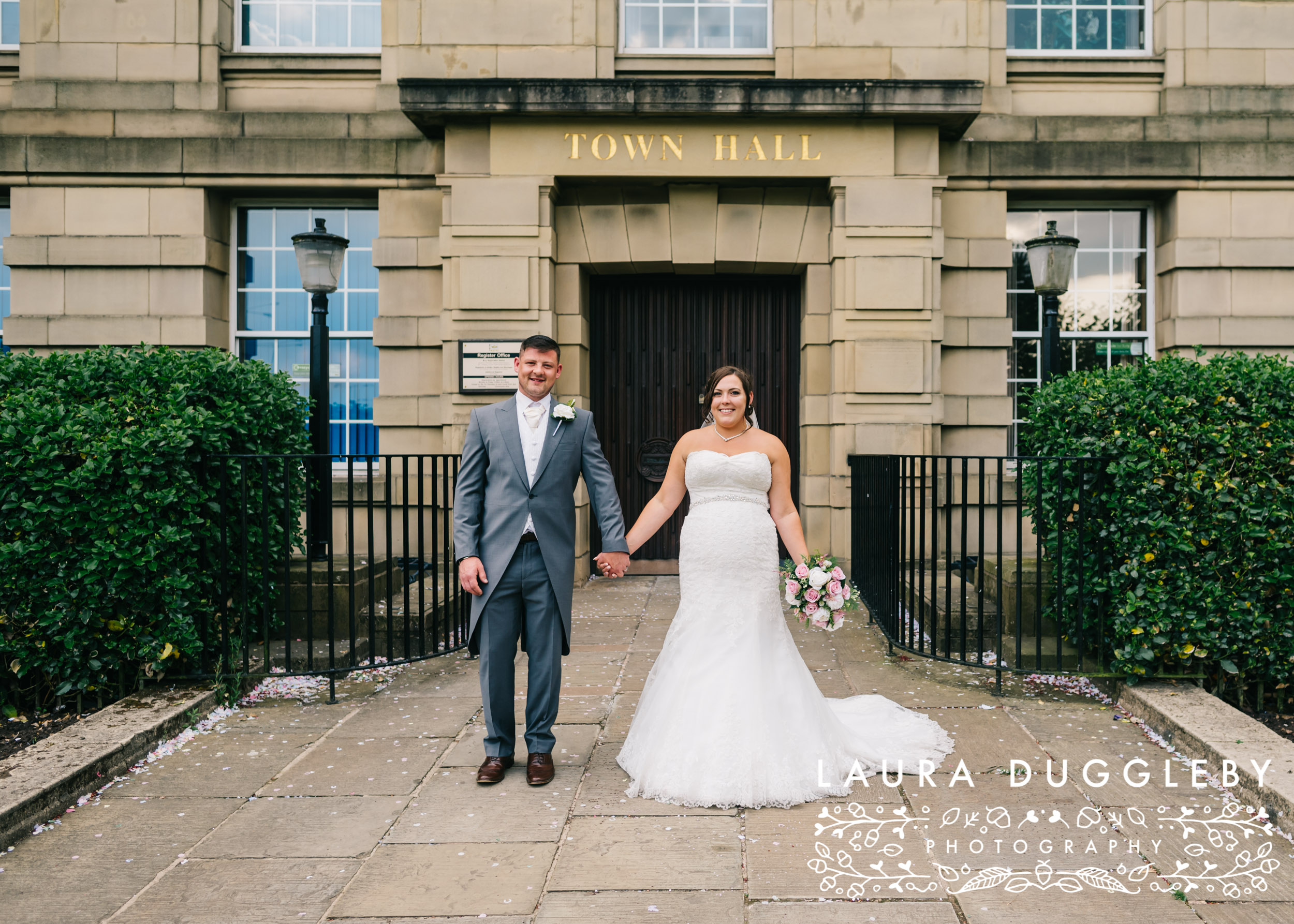 Elizabethan Suite Bury Town Hall - Manchester Wedding Photographer13