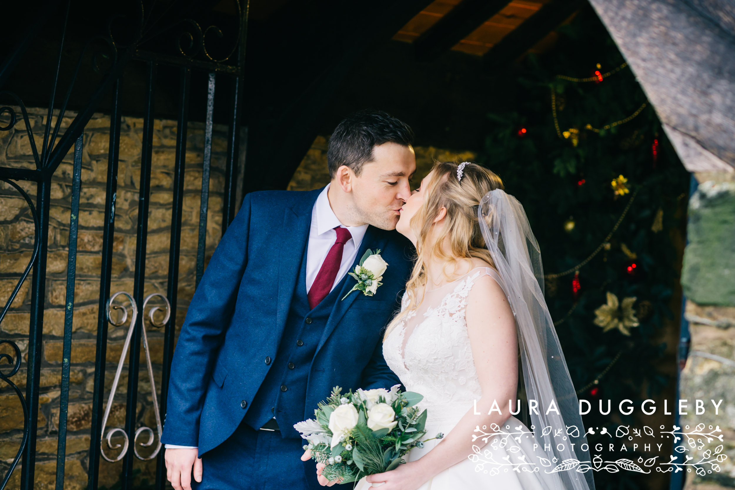 Laura Duggleby Stanley House Wedding Photographer-16.jpg