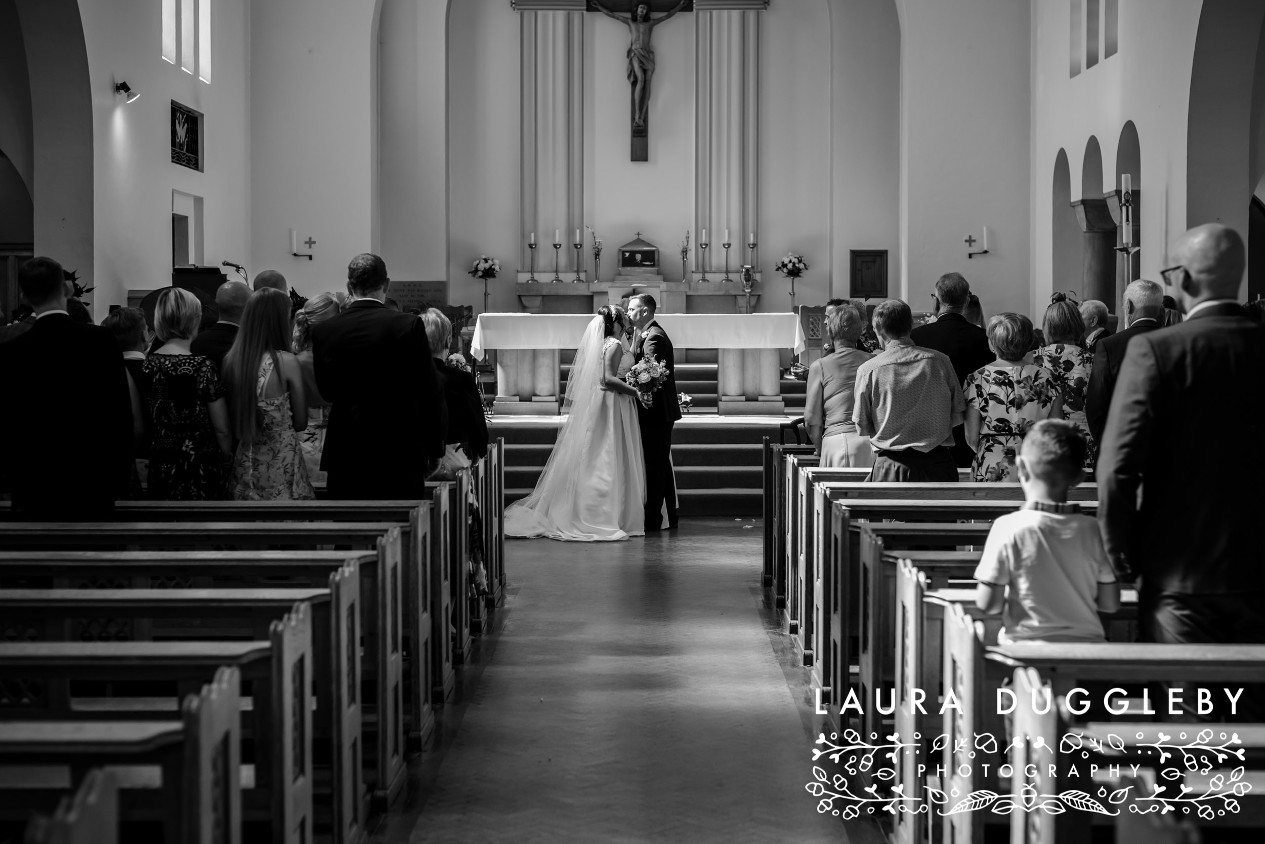 The Glass House Staining Lodge Wedding Photography-16.jpg