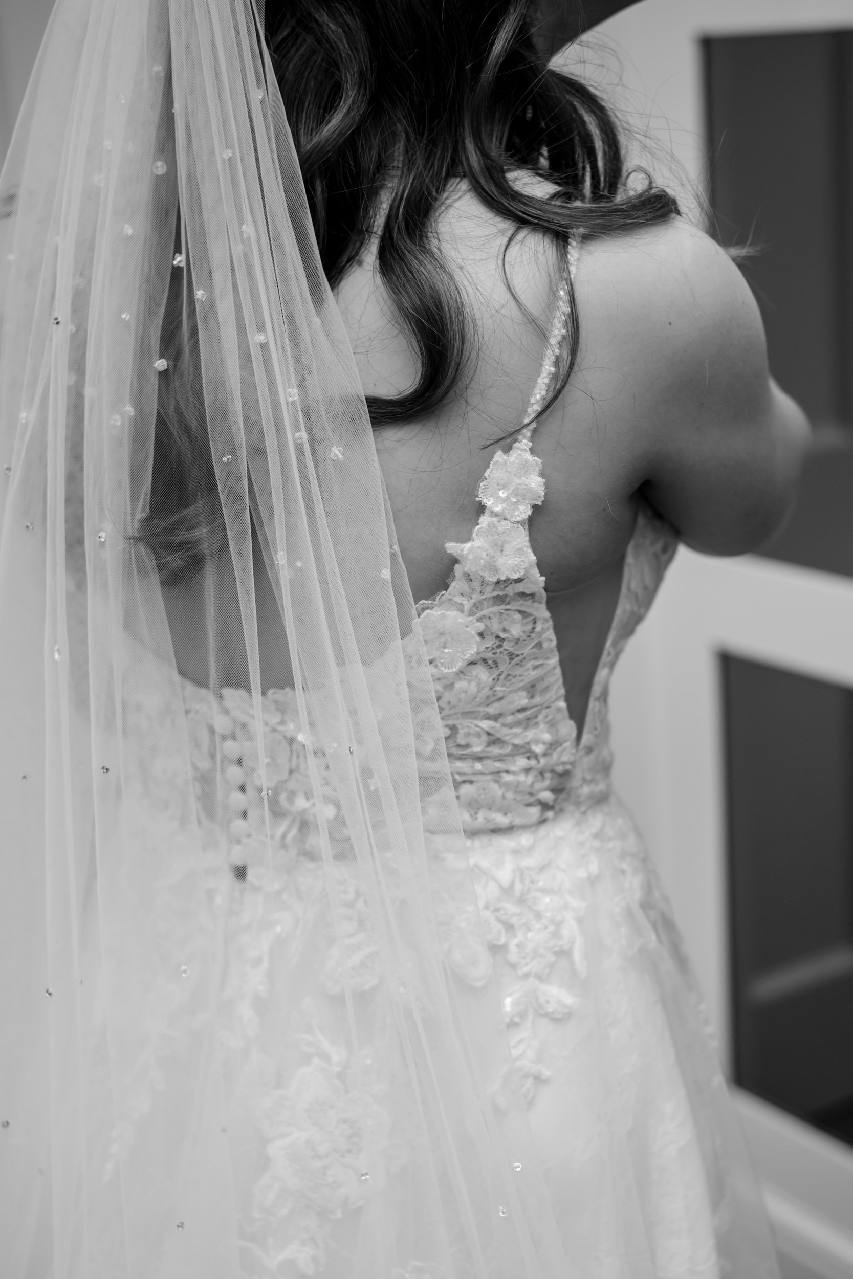 Bridal prep bartle hall photography-5.jpg