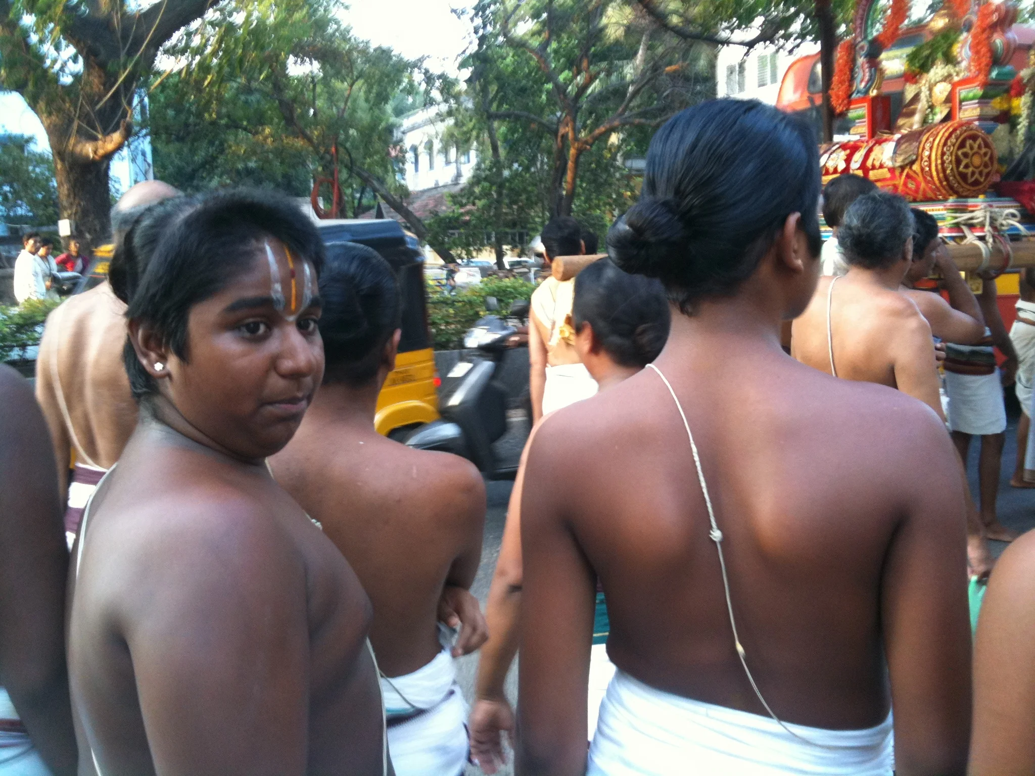 Young brahmines 2 Archives .JPG