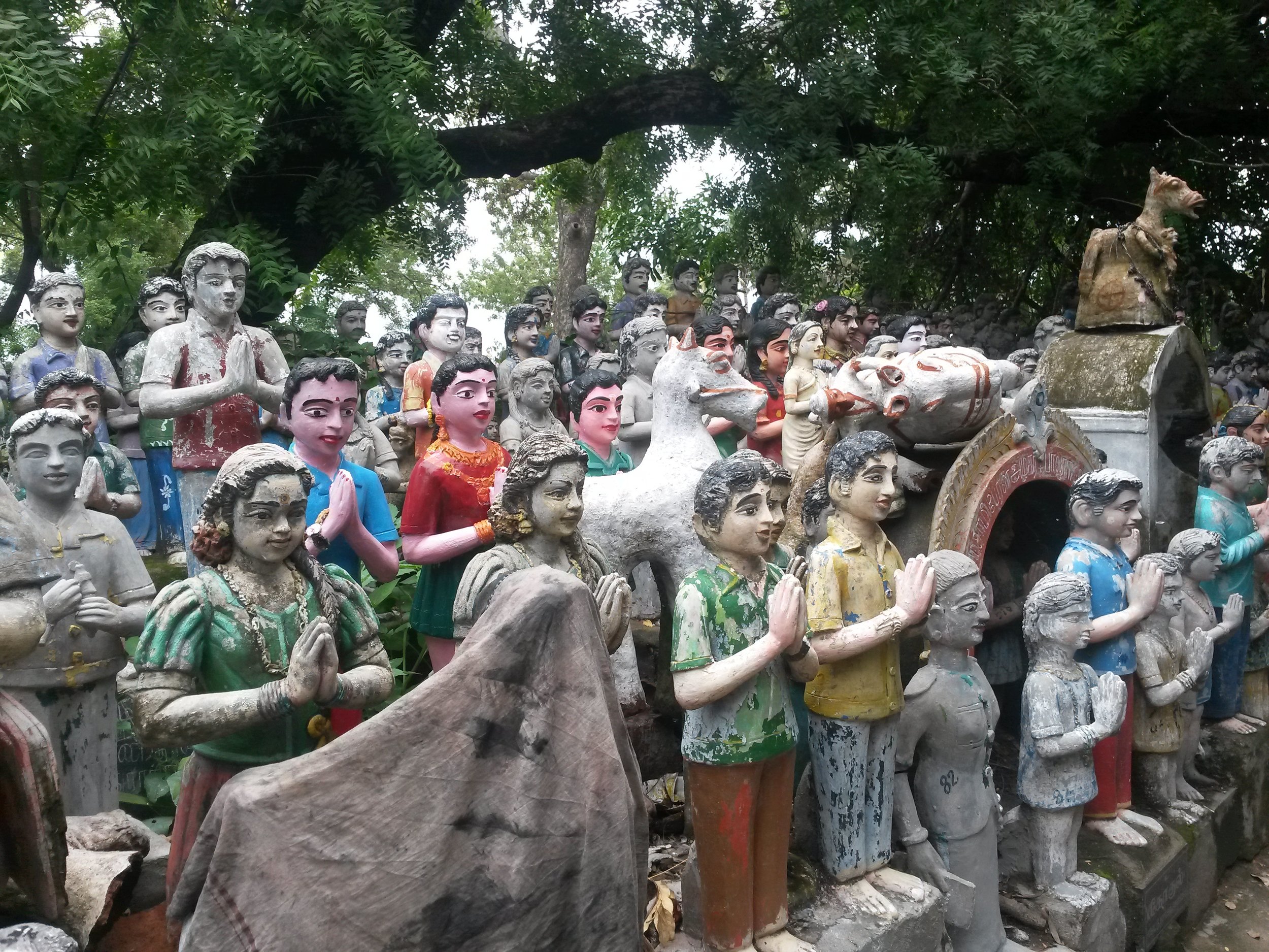 TEMPLE VOTIVE STATUES 2 .jpg