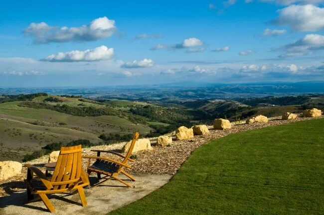 Wine & Hot Springs City Gets a New Luxury Hotel