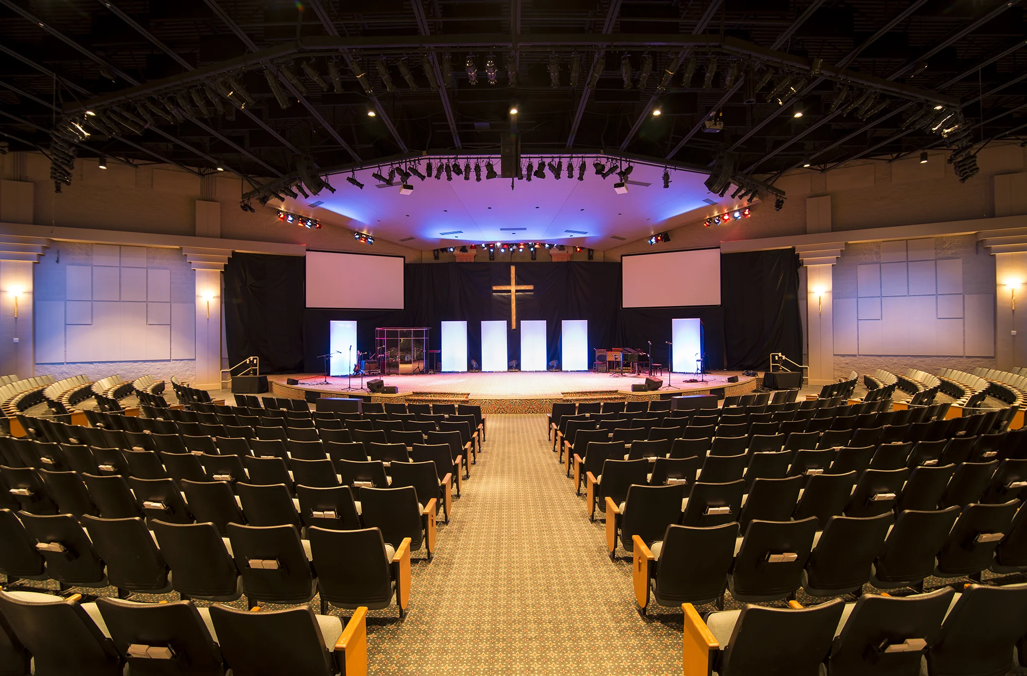 CelebrationGB_interior01_11.jpg