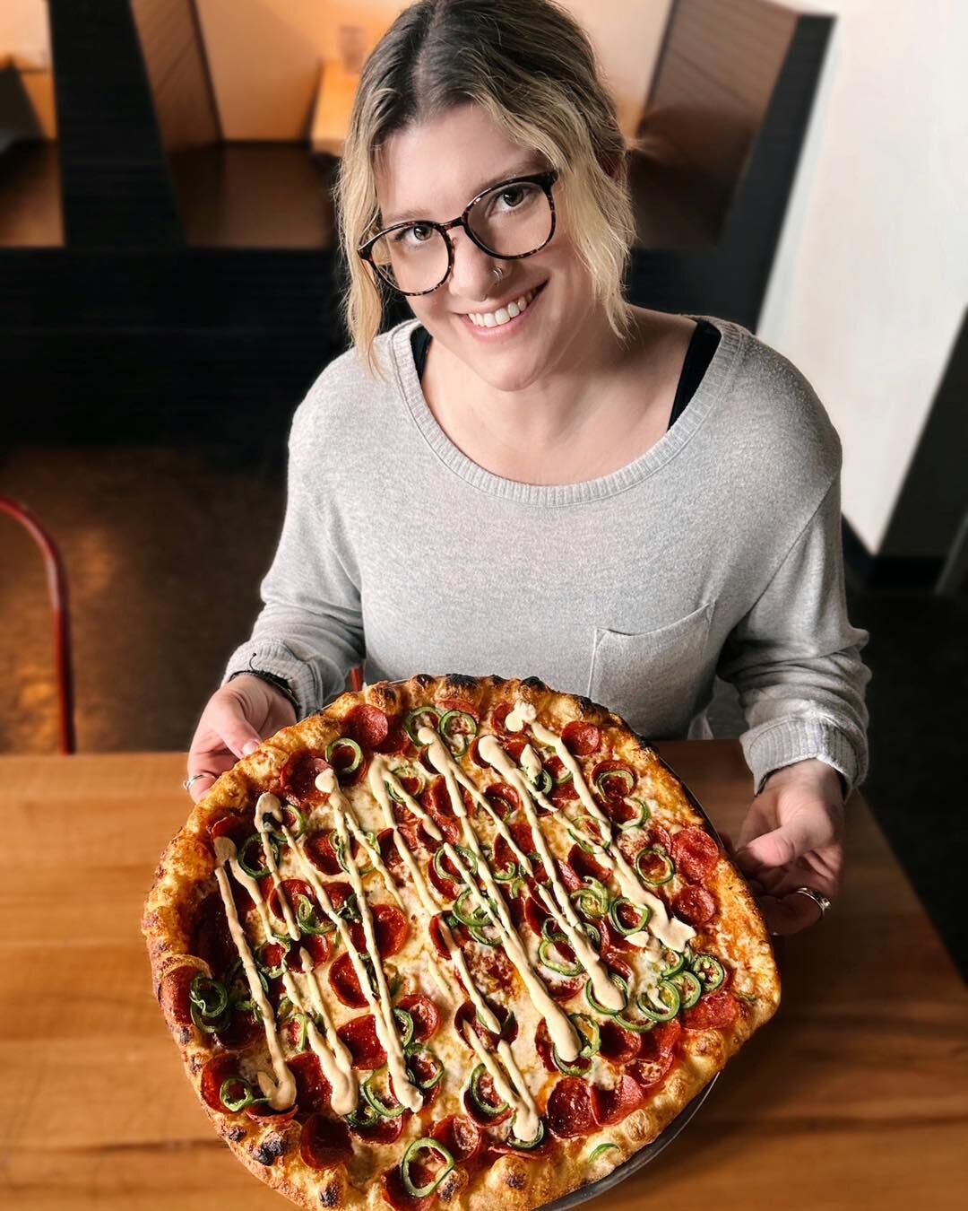 Don&rsquo;t miss the Super Roni!

Loaded with our classic pepperoni AND cupping pepperoni, fresh jalape&ntilde;os, mozzarella and a house-made siracha ranch drizzle.