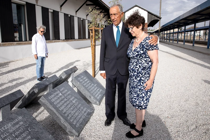 Sympathy for Sousa Mendes visa recipients who are remembered at the Vilar Formoso “Fronteira da Paz” Museum.