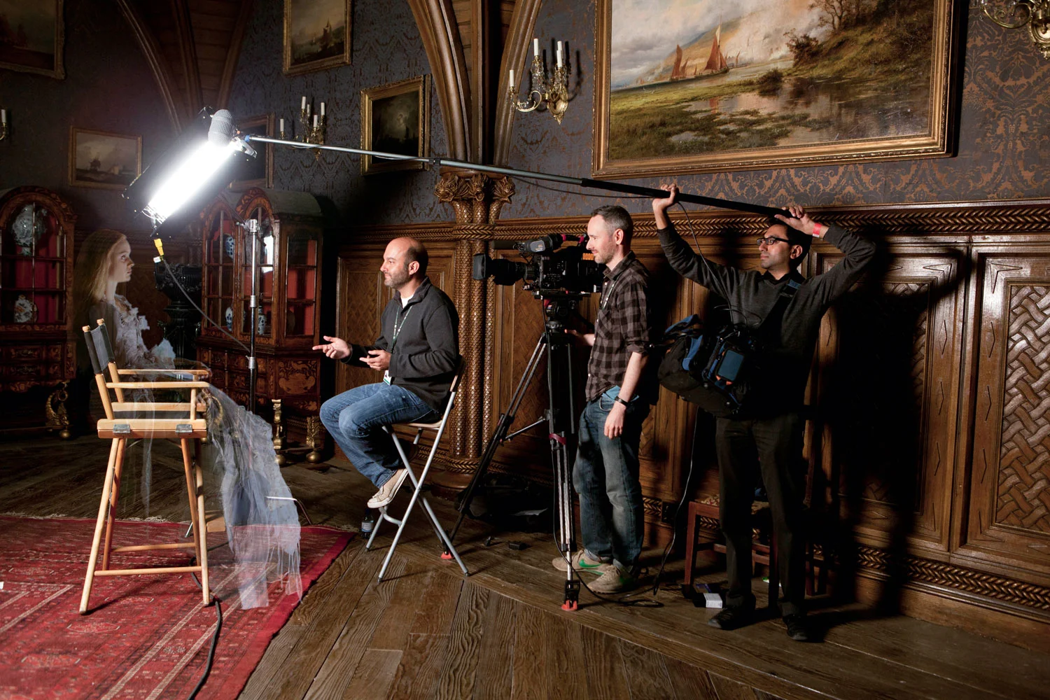 EPK gives an interview