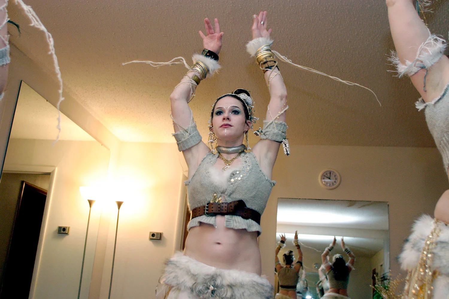 Kandi, bellydancer