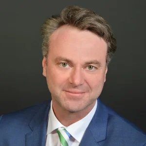 PROF. DR. MATTHIAS TOMENENDAL
