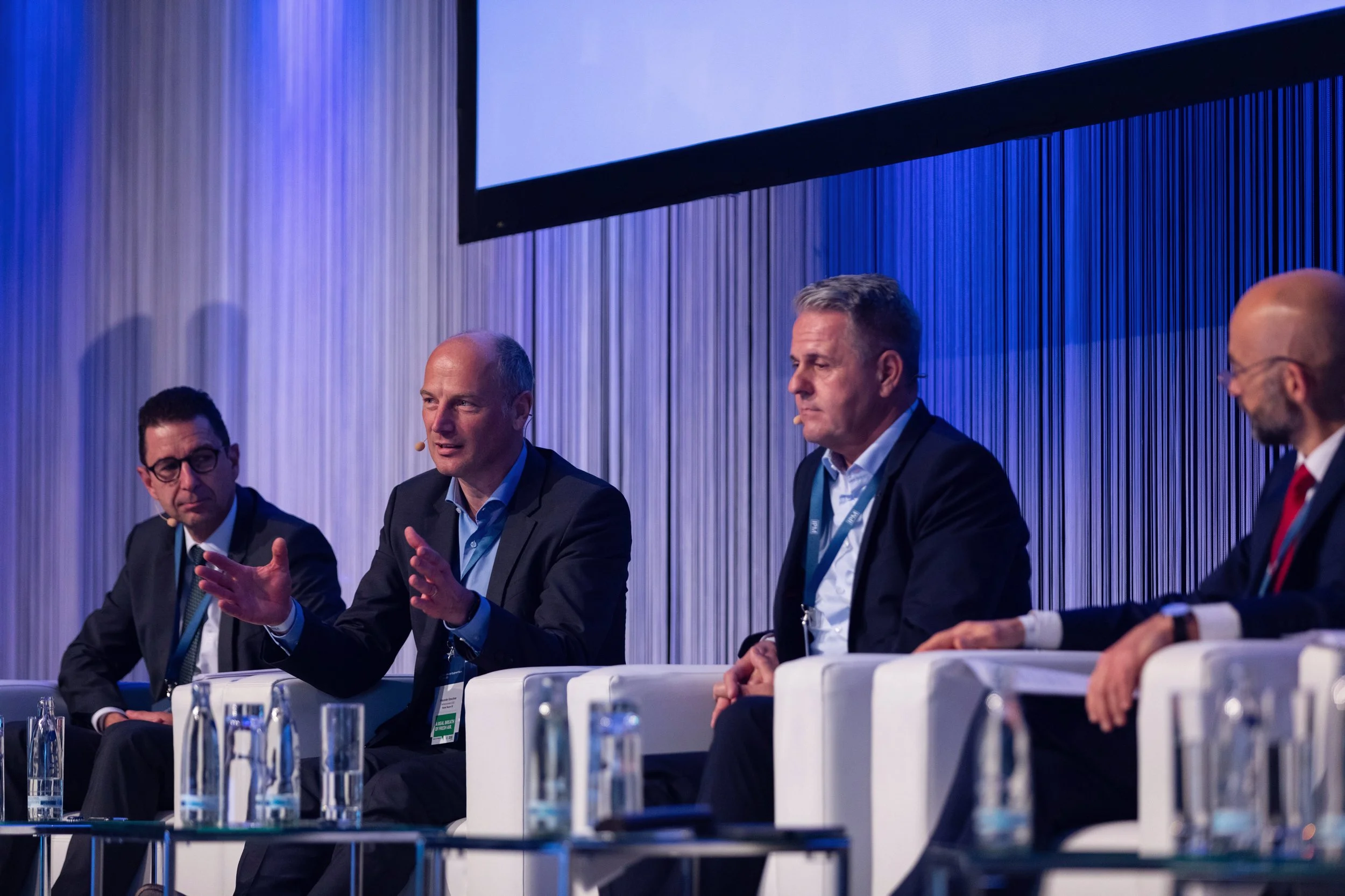   Europäische Leitkonferenz der Baumaschinenindustrie   16. - 17. November 2022 | ECC Berlin    Teilnehmerliste    Agenda  