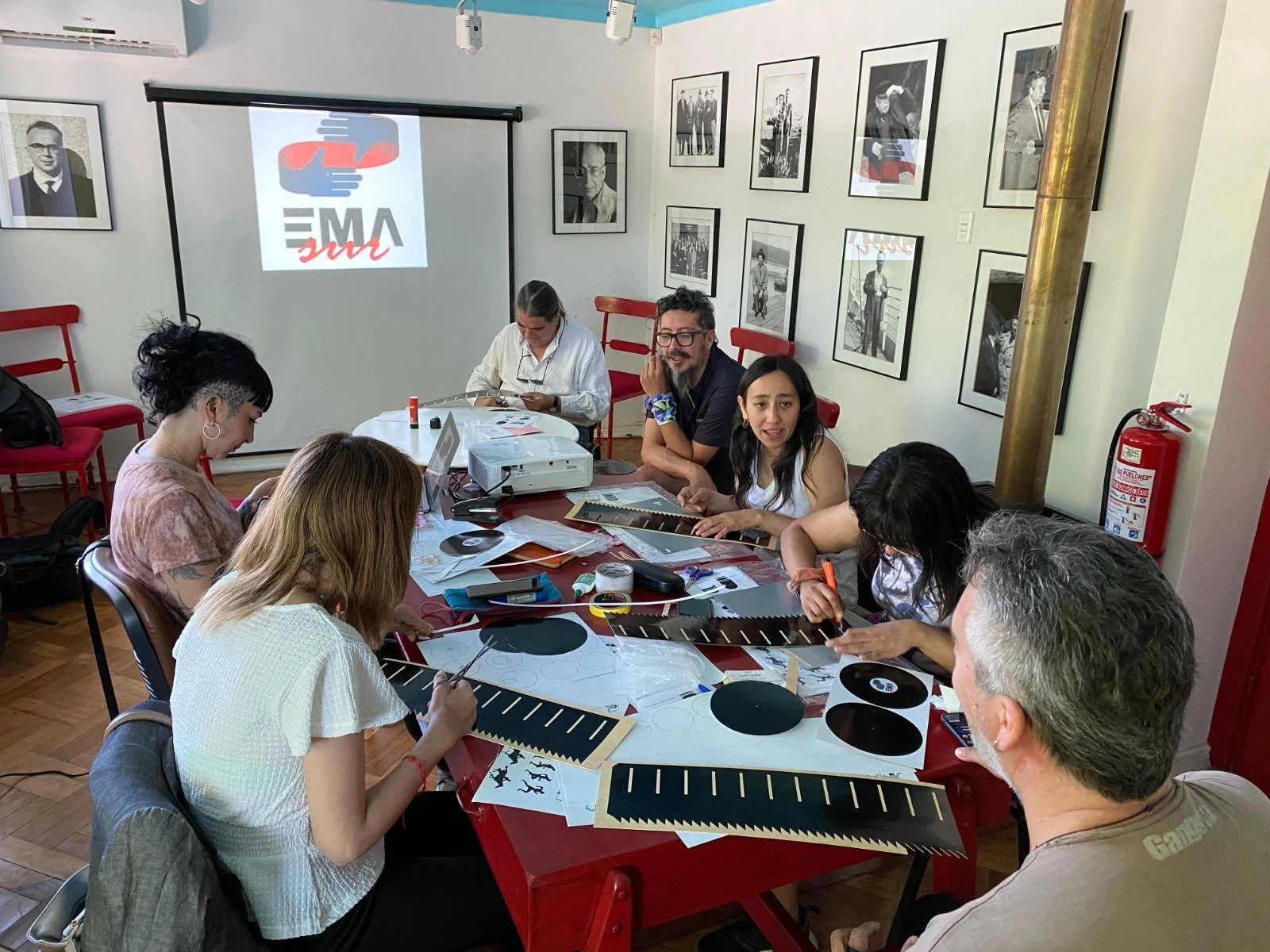 Convocan a agentes culturales de Ñuble para formarse como mediadores audiovisuales