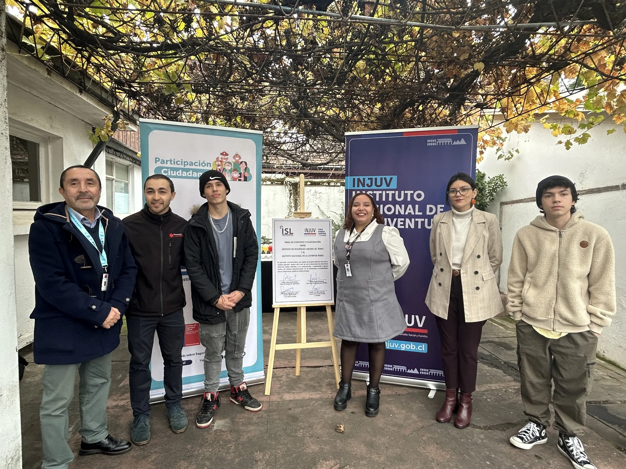  INJUV Ñuble e ISL firman convenio para apoyar a las juventudes trabajadoras de la región