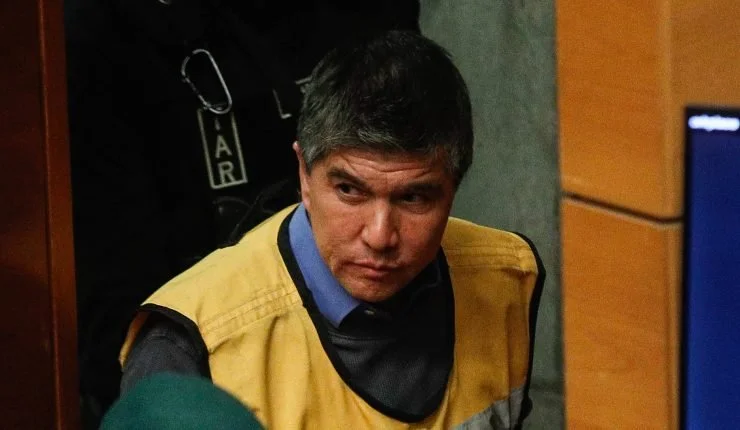 El informe reservado de la PDI sobre Monsalve: citas, licencias médicas y chats con mujeres jóvenes