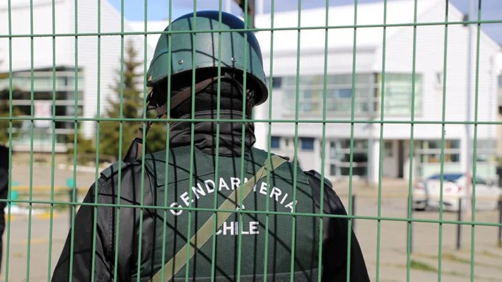 Nuevo error en Gendarmería deja en libertad a imputado por narcotráfico y desata fuerte polémica
