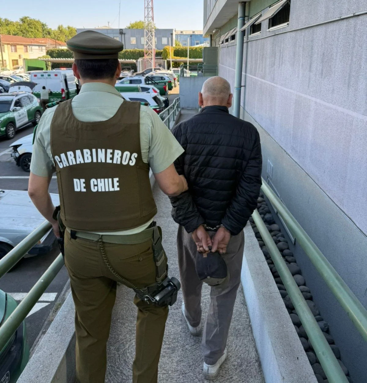 Detienen a presunto responsable de incendio de pastizales en sector urbano de Chillán