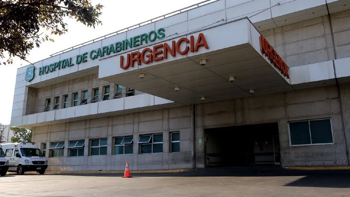 Derrame de fenol en Hospital de Carabineros moviliza a Bomberos durante la madrugada