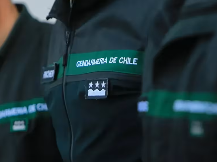 Muere funcionaria de Gendarmería en la ex Posta Central mientras realizaba labores de custodia